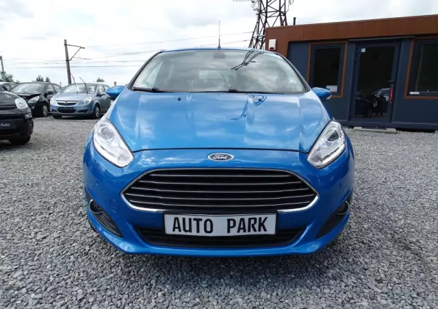 FORD Fiesta 1.0 EcoBoost Hybrid S&S TITANIUM