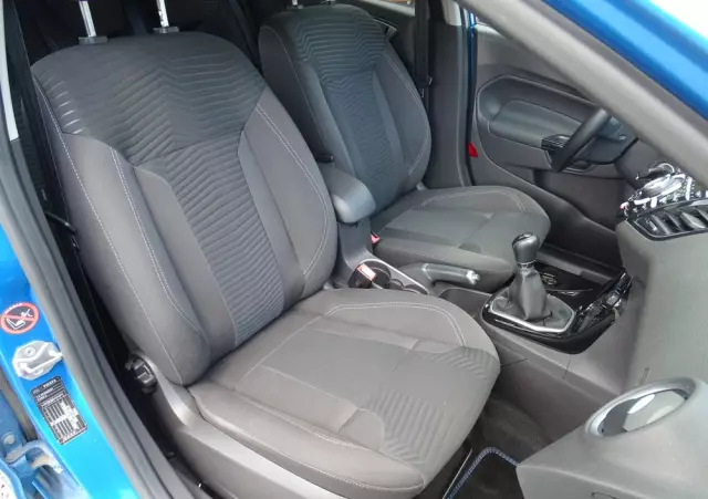 FORD Fiesta 1.0 EcoBoost Hybrid S&S TITANIUM