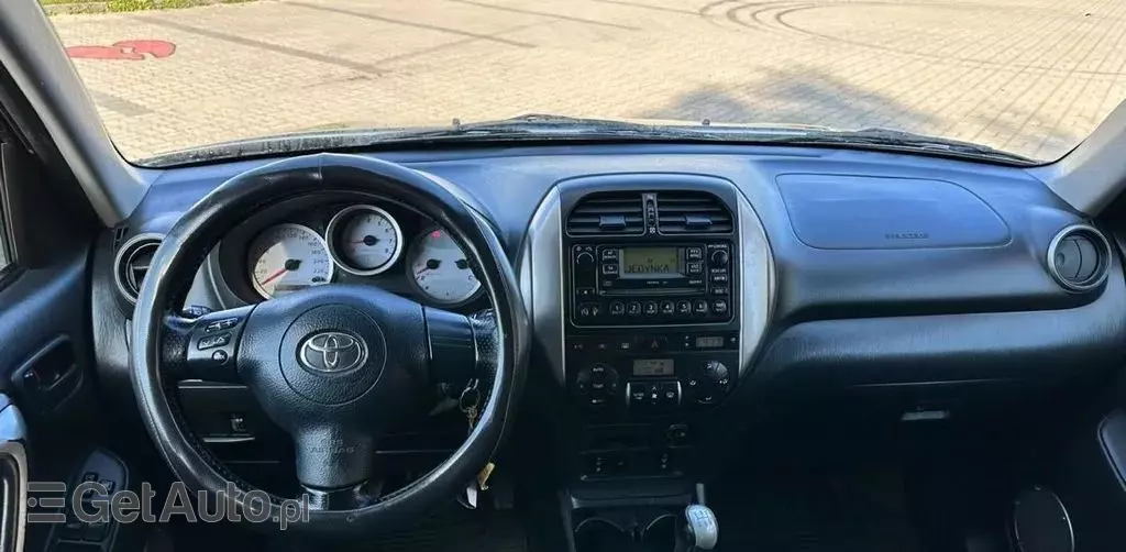 TOYOTA Rav 4 