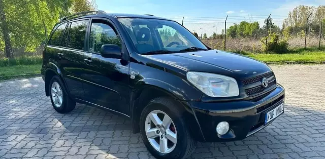 TOYOTA Rav 4 