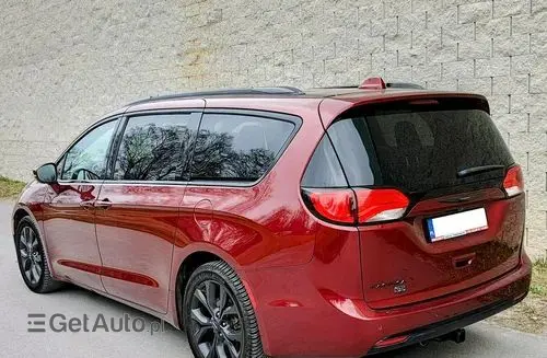 CHRYSLER Pacifica 