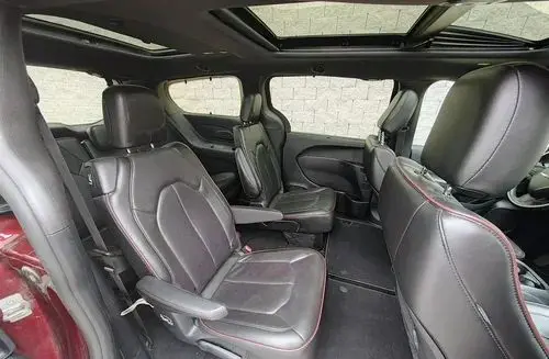 CHRYSLER Pacifica 