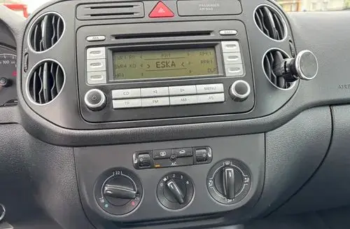VOLKSWAGEN Golf Plus 