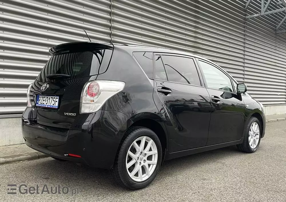 TOYOTA Verso 1.8 Premium 7os