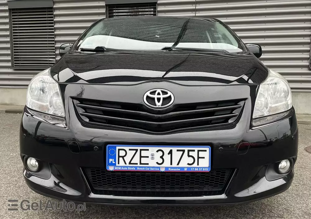 TOYOTA Verso 1.8 Premium 7os