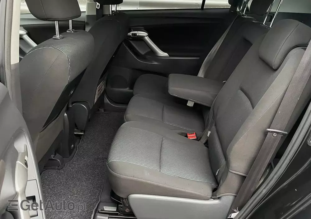 TOYOTA Verso 1.8 Premium 7os