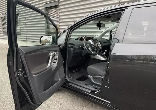 TOYOTA Verso 1.8 Premium 7os