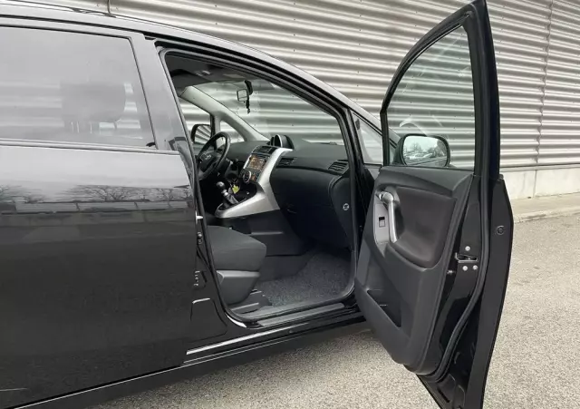 TOYOTA Verso 1.8 Premium 7os