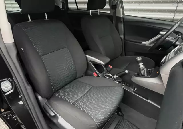 TOYOTA Verso 1.8 Premium 7os