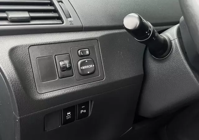 TOYOTA Verso 1.8 Premium 7os