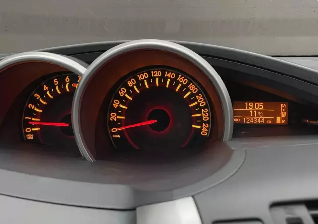 TOYOTA Verso 1.8 Premium 7os