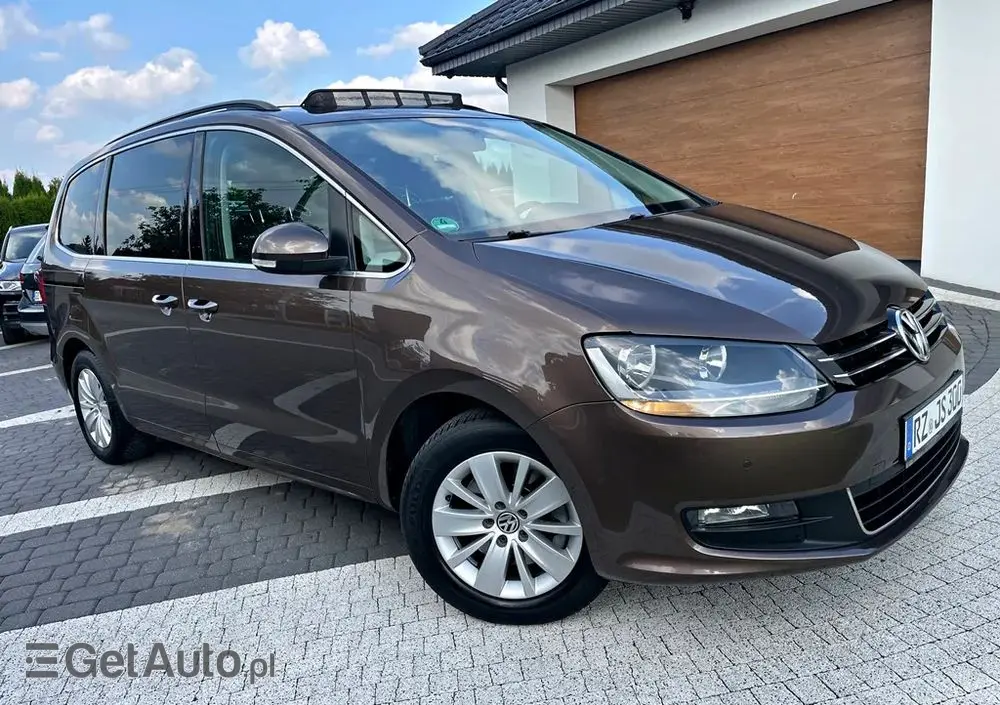 VOLKSWAGEN Sharan 2.0 TDI DSG BlueMotion Technology Comfortline