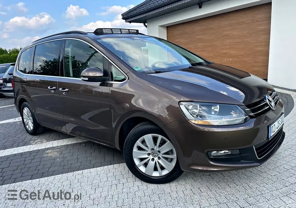 VOLKSWAGEN Sharan 2.0 TDI DSG BlueMotion Technology Comfortline