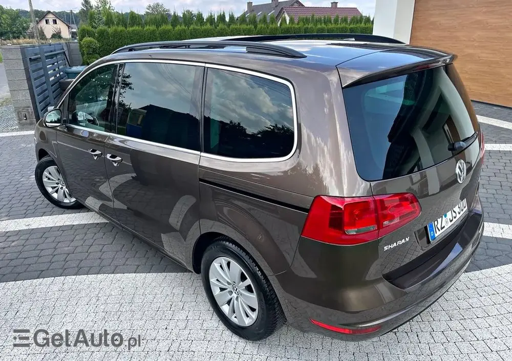 VOLKSWAGEN Sharan 2.0 TDI DSG BlueMotion Technology Comfortline