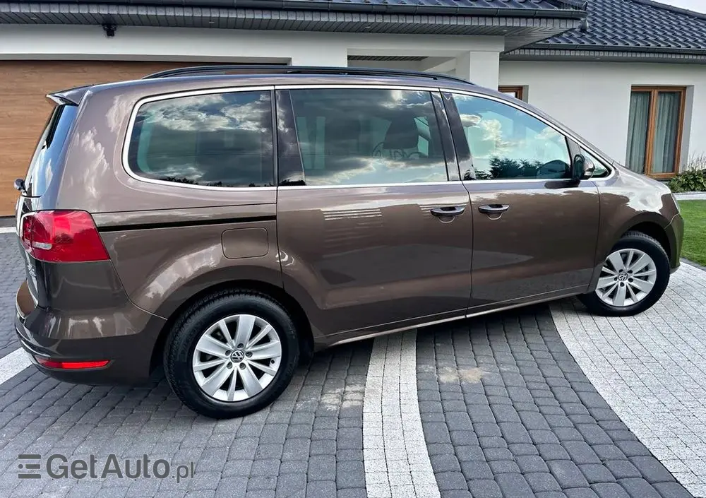 VOLKSWAGEN Sharan 2.0 TDI DSG BlueMotion Technology Comfortline
