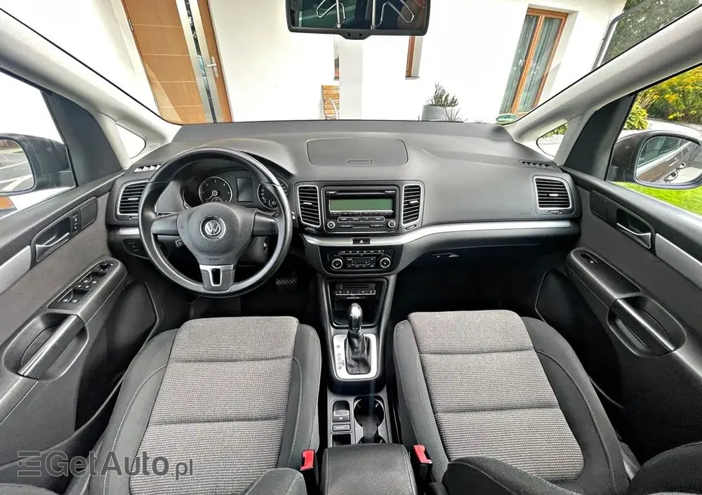 VOLKSWAGEN Sharan 2.0 TDI DSG BlueMotion Technology Comfortline