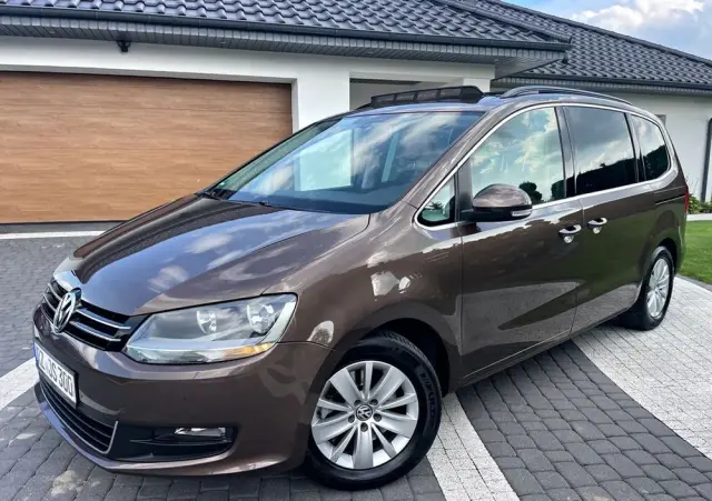 VOLKSWAGEN Sharan 2.0 TDI DSG BlueMotion Technology Comfortline