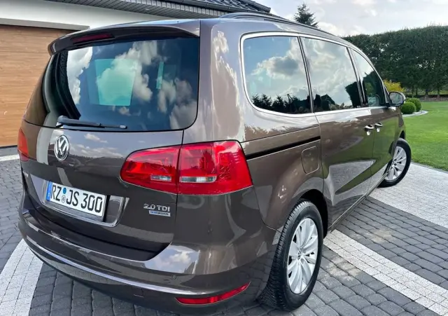 VOLKSWAGEN Sharan 2.0 TDI DSG BlueMotion Technology Comfortline