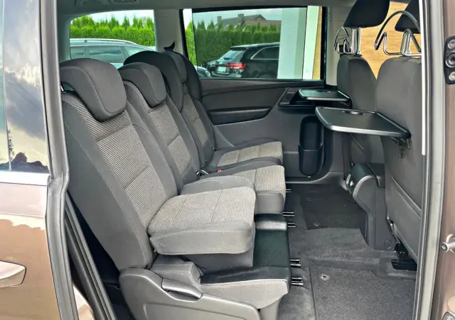 VOLKSWAGEN Sharan 2.0 TDI DSG BlueMotion Technology Comfortline