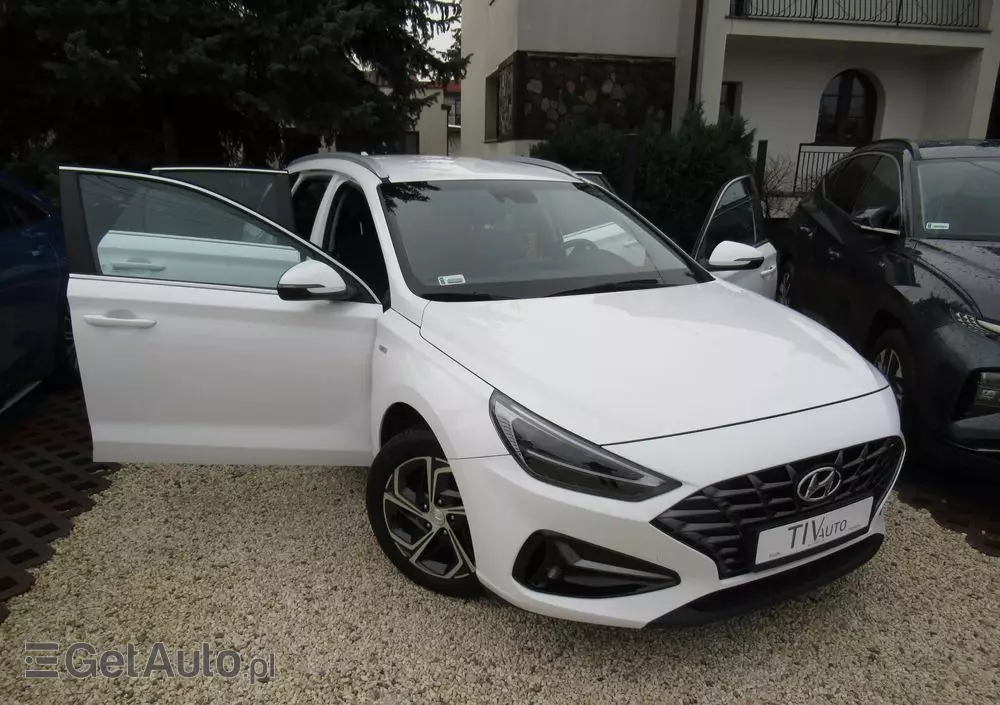 HYUNDAI I30 1.5 T-GDI 48V Comfort DCT