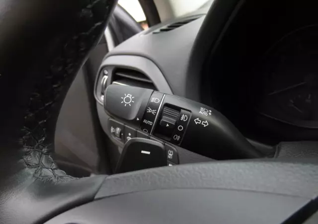 HYUNDAI I30 1.5 T-GDI 48V Comfort DCT