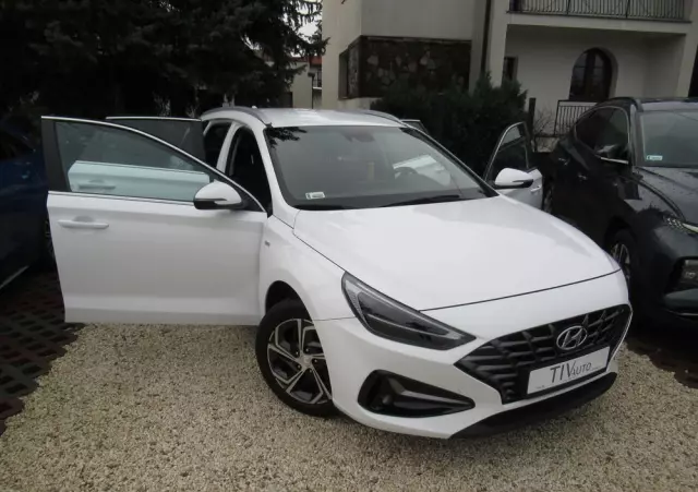 HYUNDAI I30 1.5 T-GDI 48V Comfort DCT