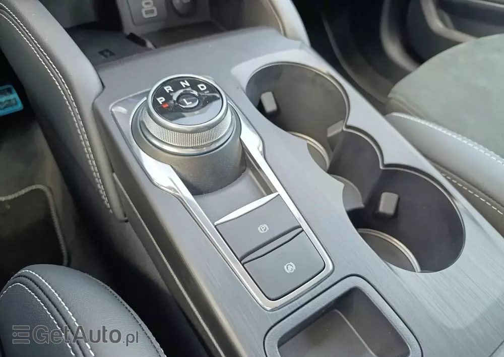 FORD Kuga 2.5 FHEV AWD Active X eCVT