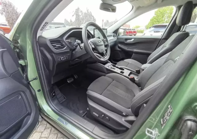 FORD Kuga 2.5 FHEV AWD Active X eCVT