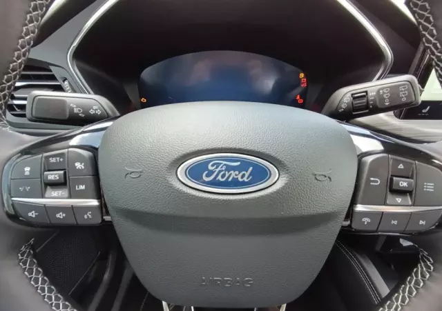 FORD Kuga 2.5 FHEV AWD Active X eCVT