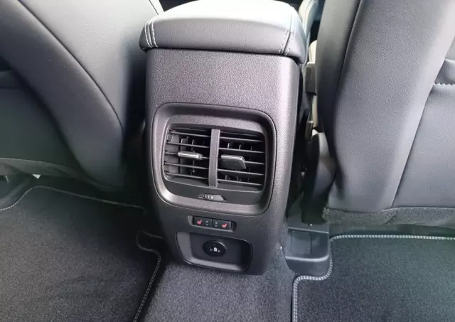 FORD Kuga 2.5 FHEV AWD Active X eCVT