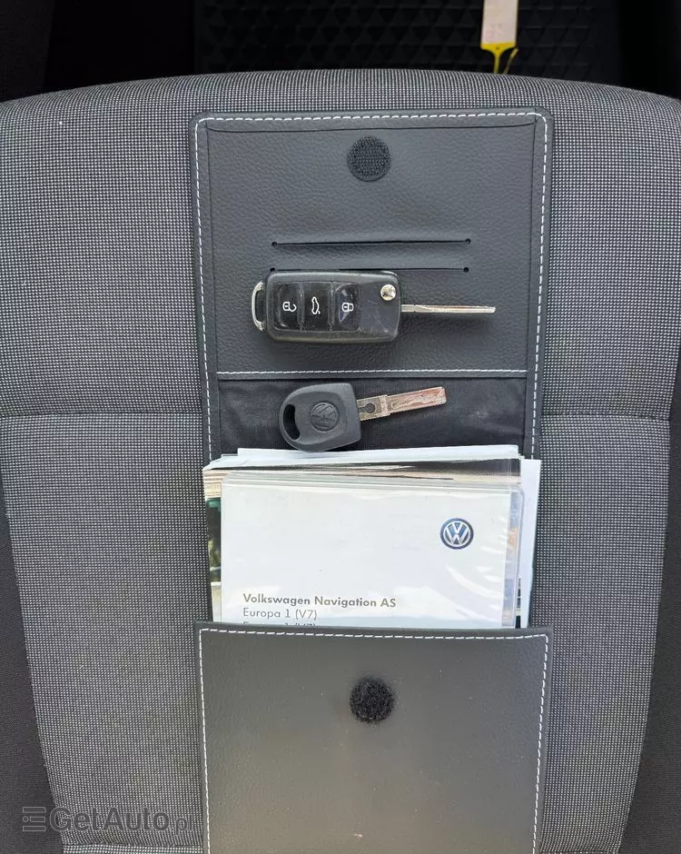 VOLKSWAGEN Caddy Maxi 