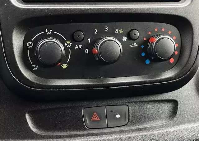 RENAULT Trafic SpaceClass 1.6 dCi