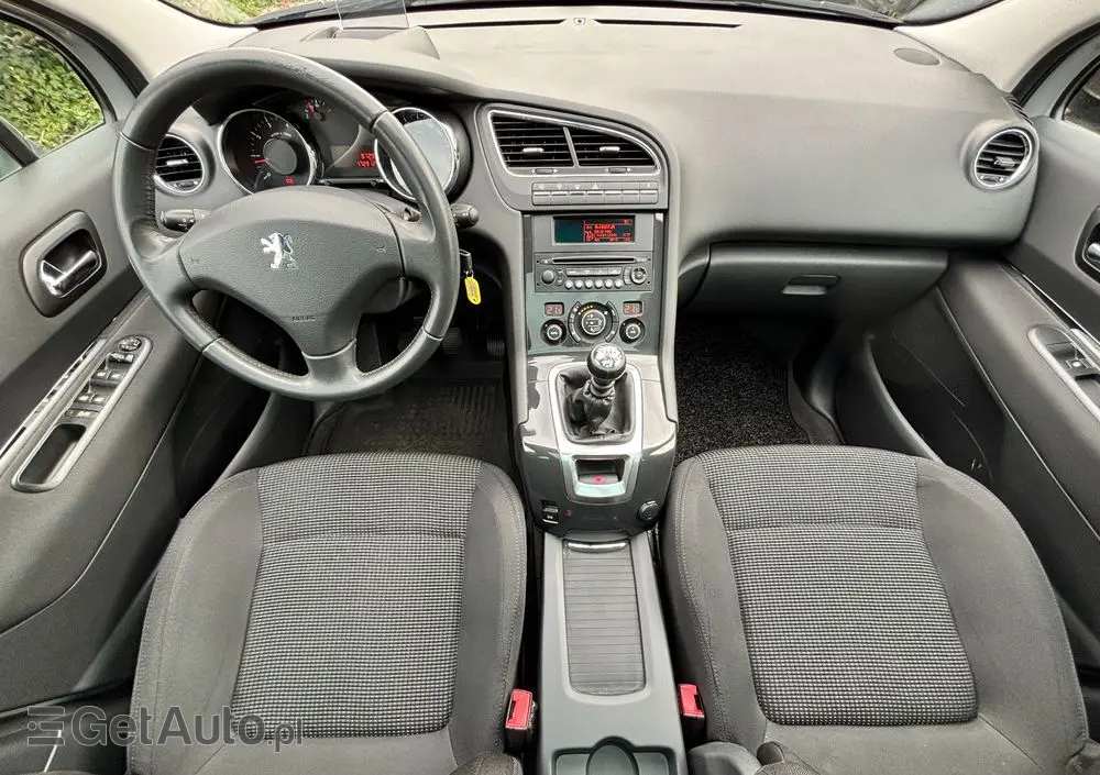 PEUGEOT 5008 1.6 THP Family 7os