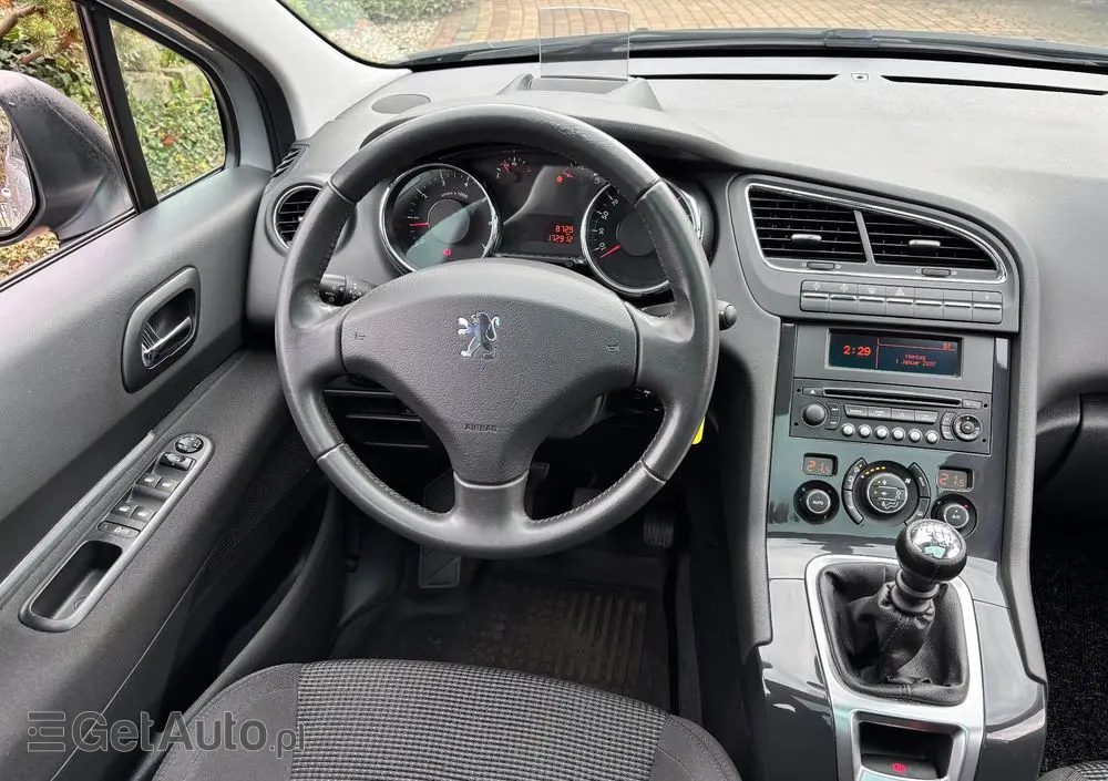 PEUGEOT 5008 1.6 THP Family 7os