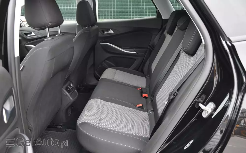 OPEL Grandland X 1.2 T GPF Design Line S&S