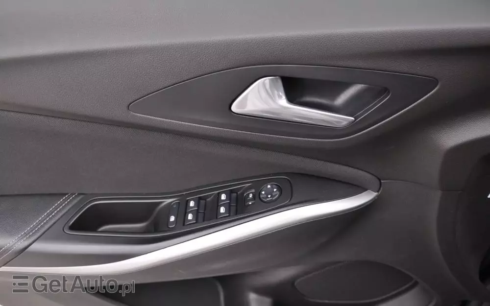 OPEL Grandland X 1.2 T GPF Design Line S&S