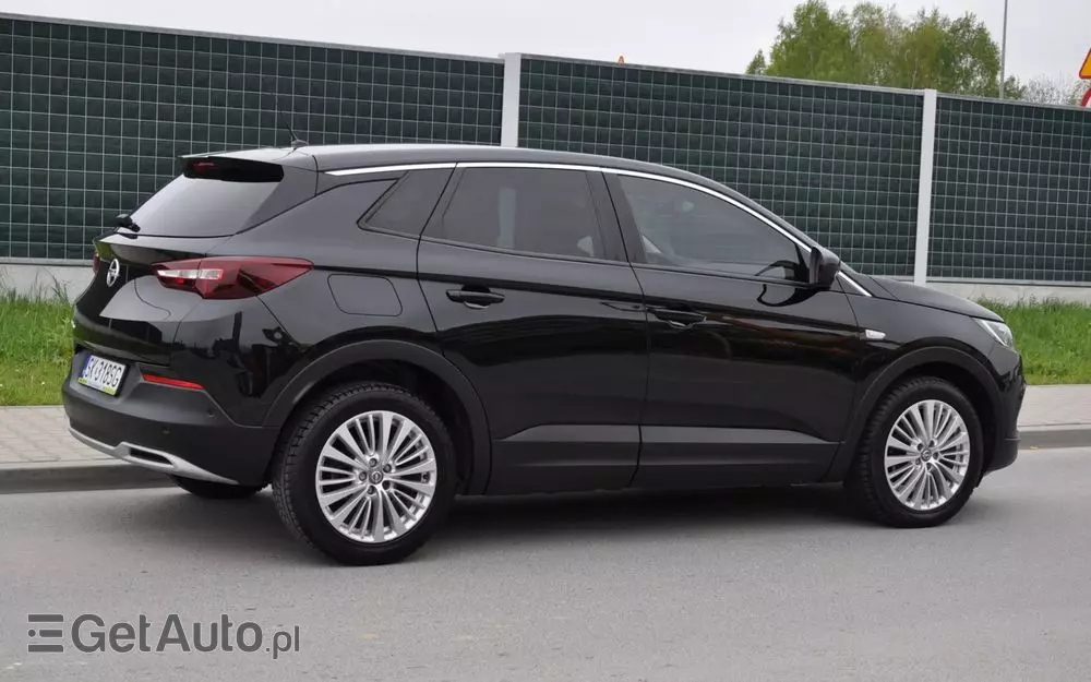 OPEL Grandland X 1.2 T GPF Design Line S&S