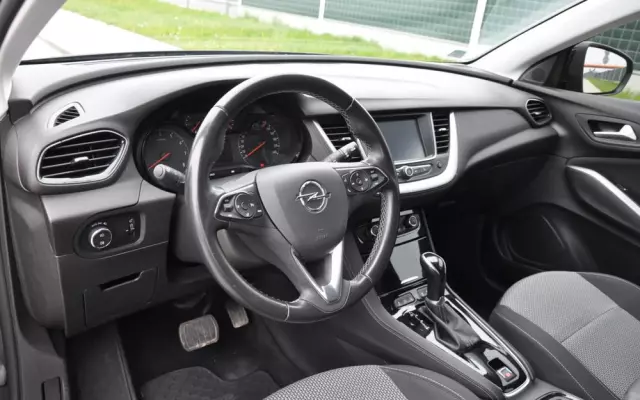 OPEL Grandland X 1.2 T GPF Design Line S&S