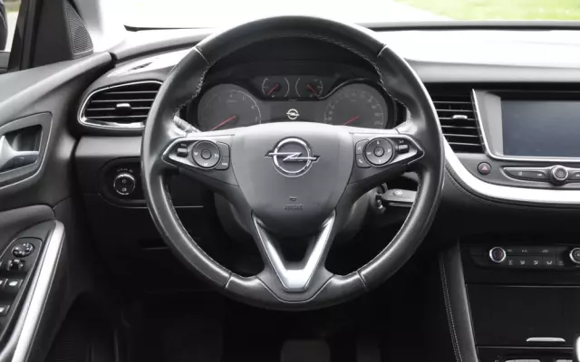 OPEL Grandland X 1.2 T GPF Design Line S&S