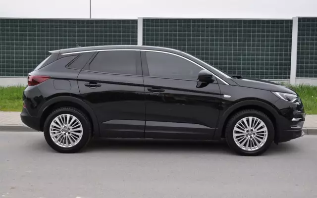 OPEL Grandland X 1.2 T GPF Design Line S&S