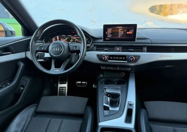 AUDI A4 Avant 2.0 TDI Quattro Sport S tronic