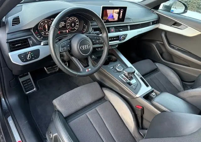 AUDI A4 Avant 2.0 TDI Quattro Sport S tronic