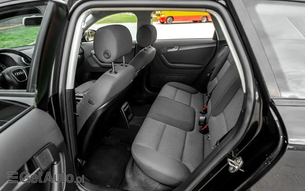 AUDI A3 Sportback 1.6 S tronic Ambition