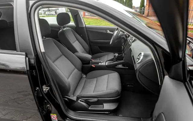 AUDI A3 Sportback 1.6 S tronic Ambition