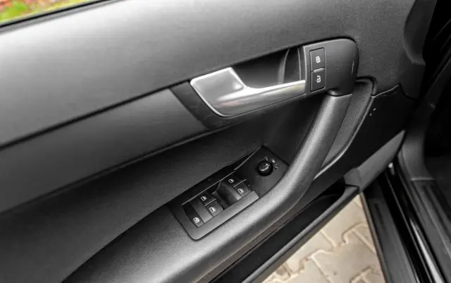 AUDI A3 Sportback 1.6 S tronic Ambition