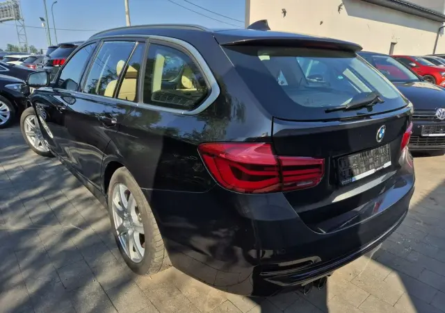 BMW Seria 3 320d Touring Sport Line