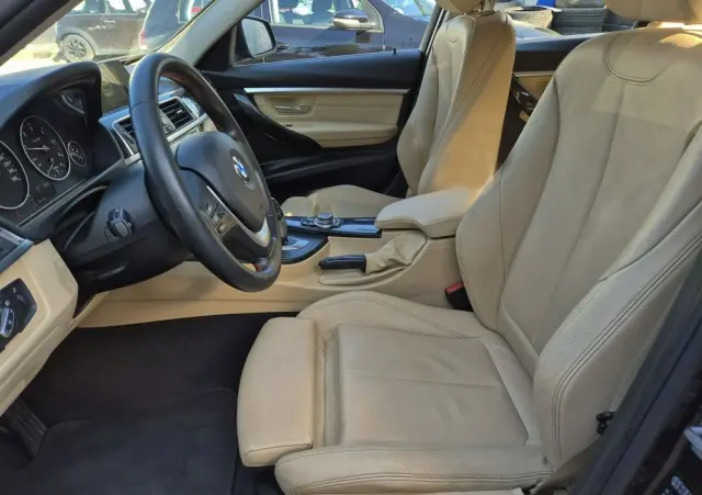 BMW Seria 3 320d Touring Sport Line