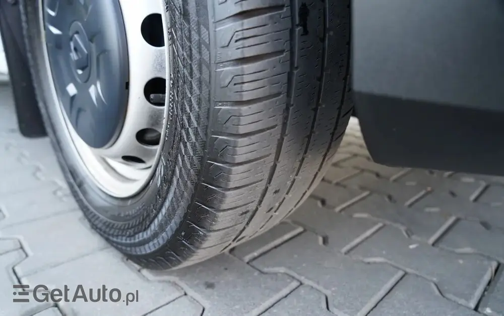 RENAULT MASTER / BLASZAK / FURGON / 2023 