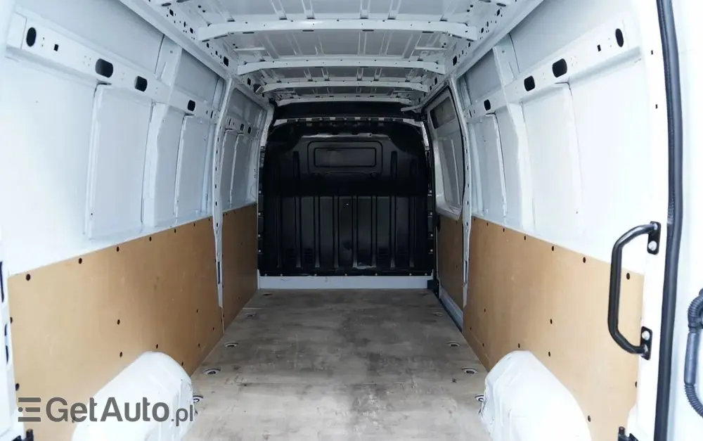 RENAULT MASTER / BLASZAK / FURGON / 2023 