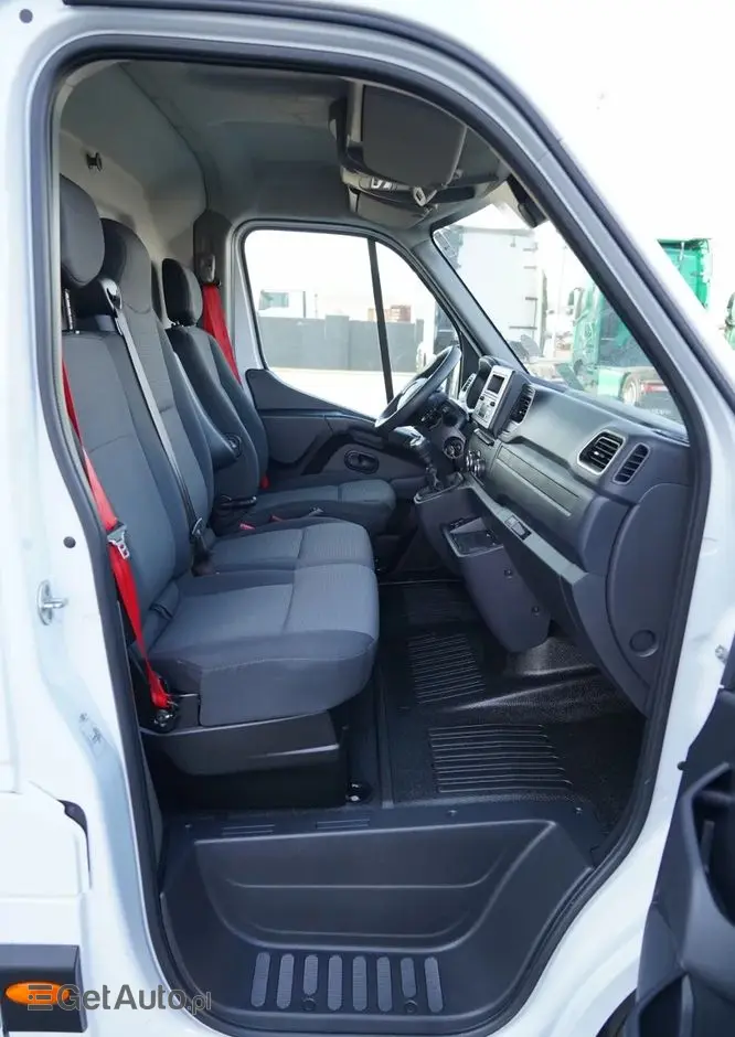 RENAULT MASTER / BLASZAK / FURGON / 2023 